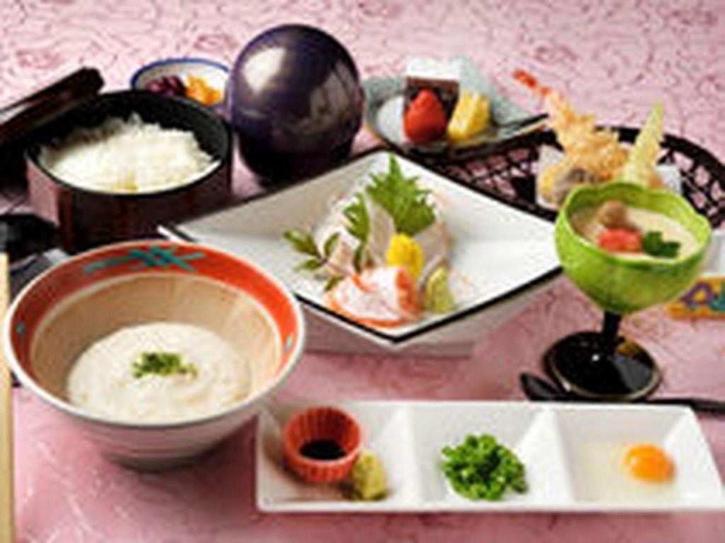Royal Hotel Uohachi Toyota  Exterior foto